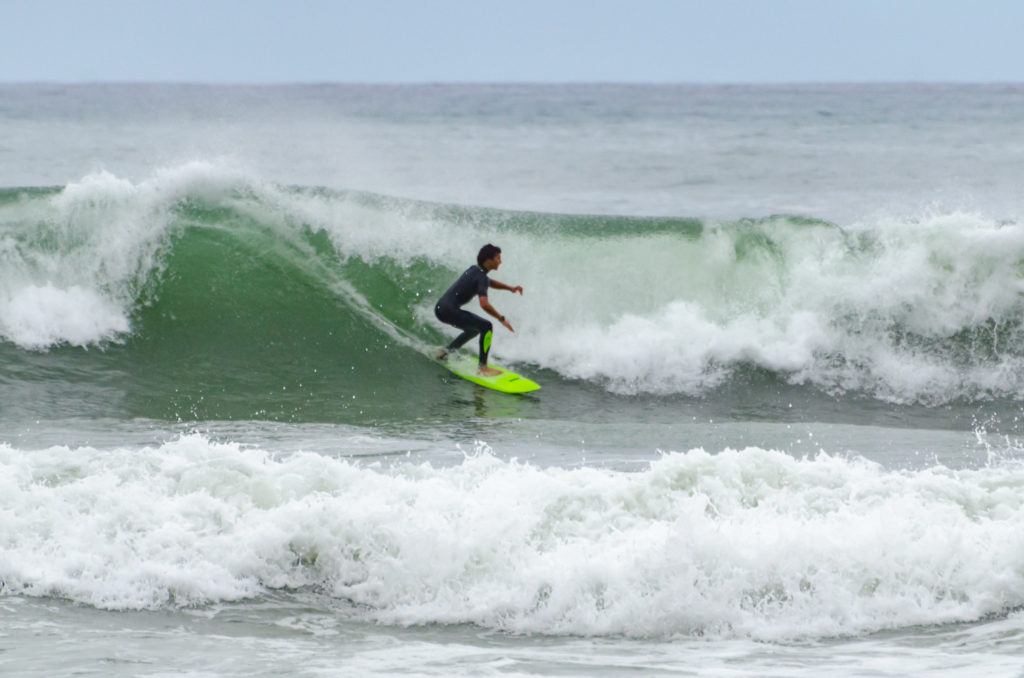 Surfer in action, Surfeur en action a Biarritz, France