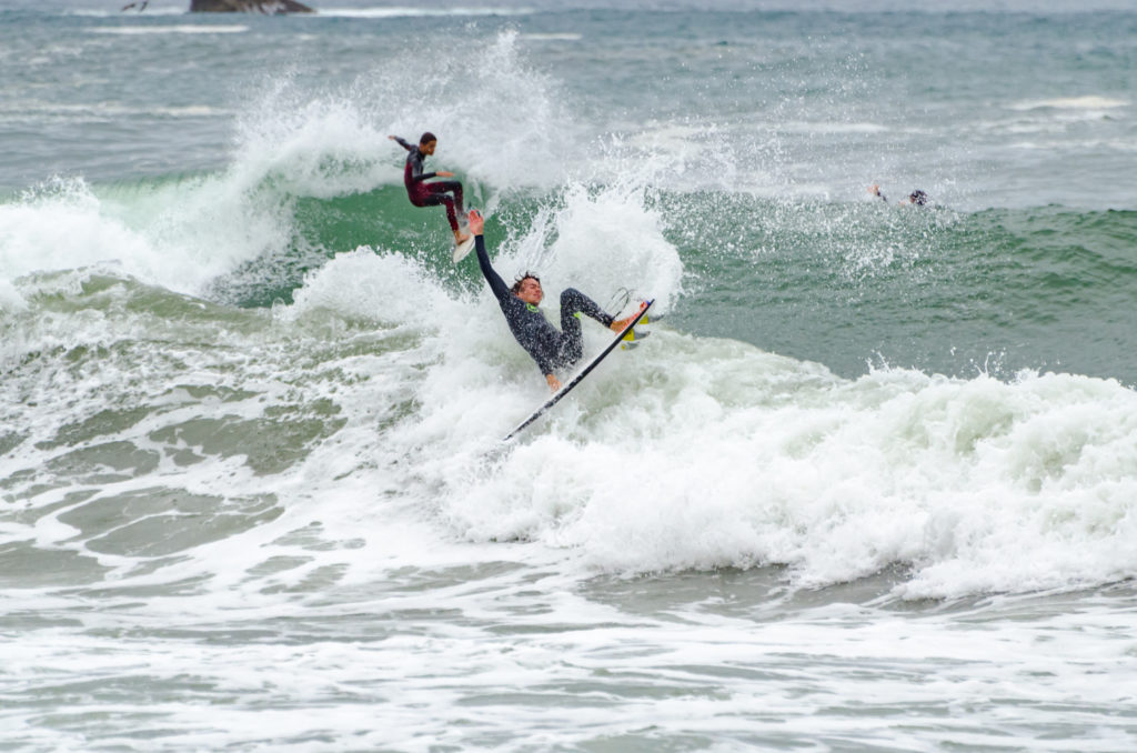 Surfer in action, Surfeur en action a Biarritz, France